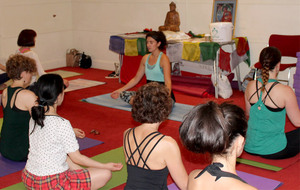 Kayleigh from Gaja Yoga leads a class