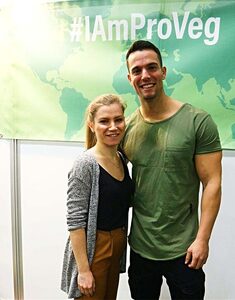 Vegan fitness vlogger Jon Venus and a fan