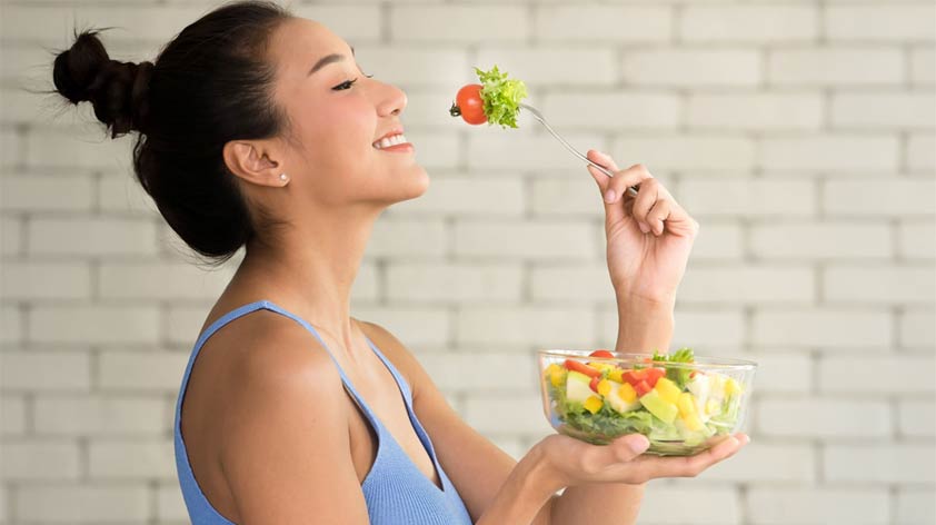 Mindful Eating: How Being Present at the Table Improves Health - KEEP FIT KINGDOM