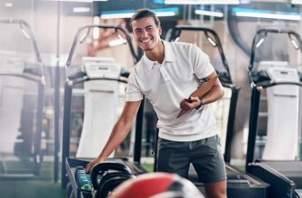 successful gym owner - KEEP FIT KINGDOM