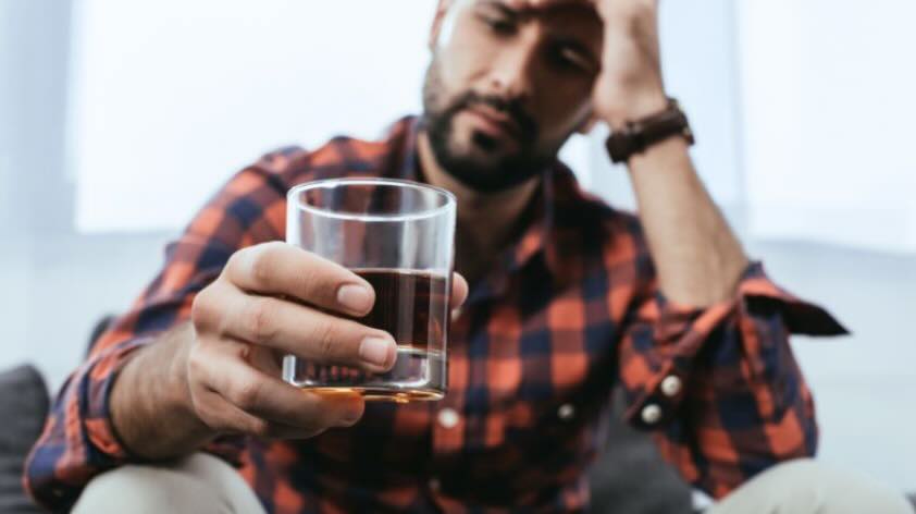 signs of alcohol dependence
