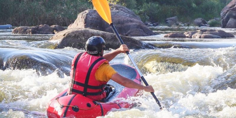 4 Water Sports That Are Easy for Beginners To Learn