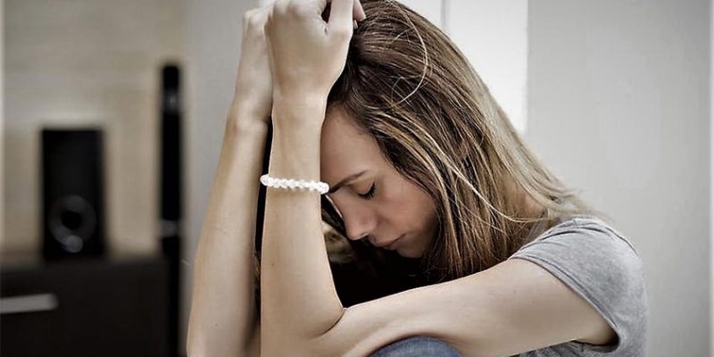 5 Physical Warning Signs of Emotional Stress!