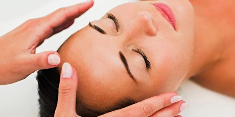 Reiki: 8 Ways it Can Help You Get the Most Out of Life