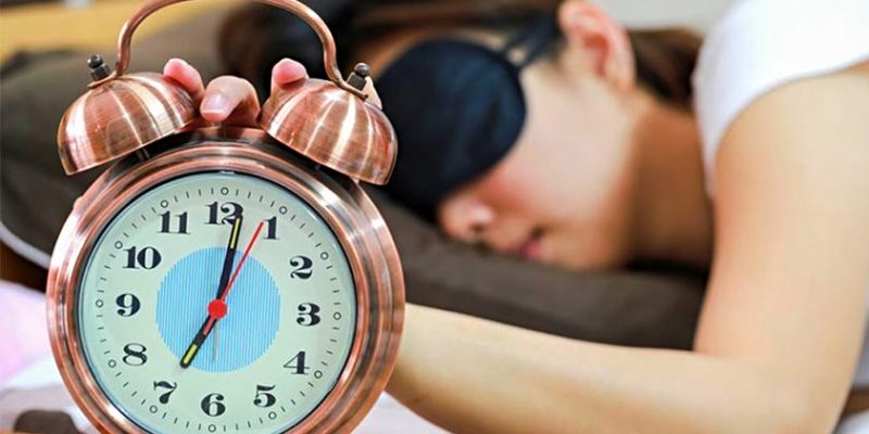 Daylight Saving: 5 Ways to Manage Your Sleep Patterns Better
