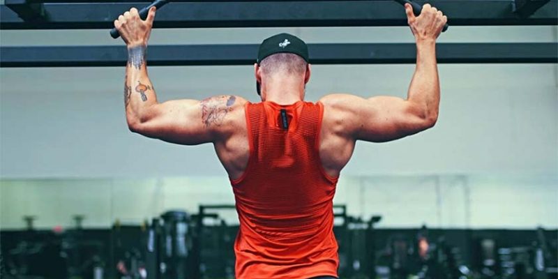 GRIP STRENGTH: How to Improve Yours on a Chin-up Bar