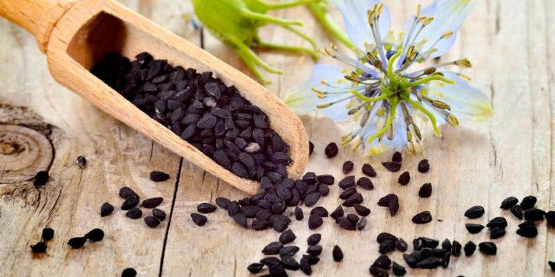 Top 5 Health Benefits of Nigella Seeds!