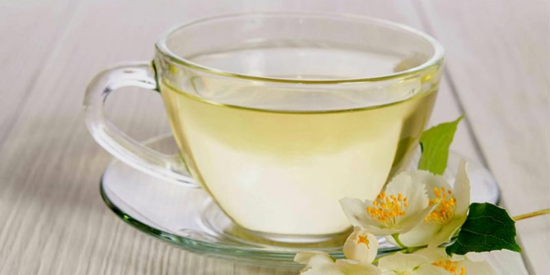 Top 5 Health Benefits of Drinking White Tea!