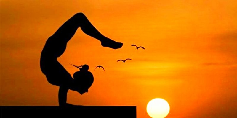 Yoga in Goa: The Connection Between Sunsets and Yoga